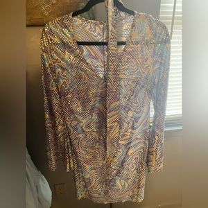 Purple wavy dress with scarf